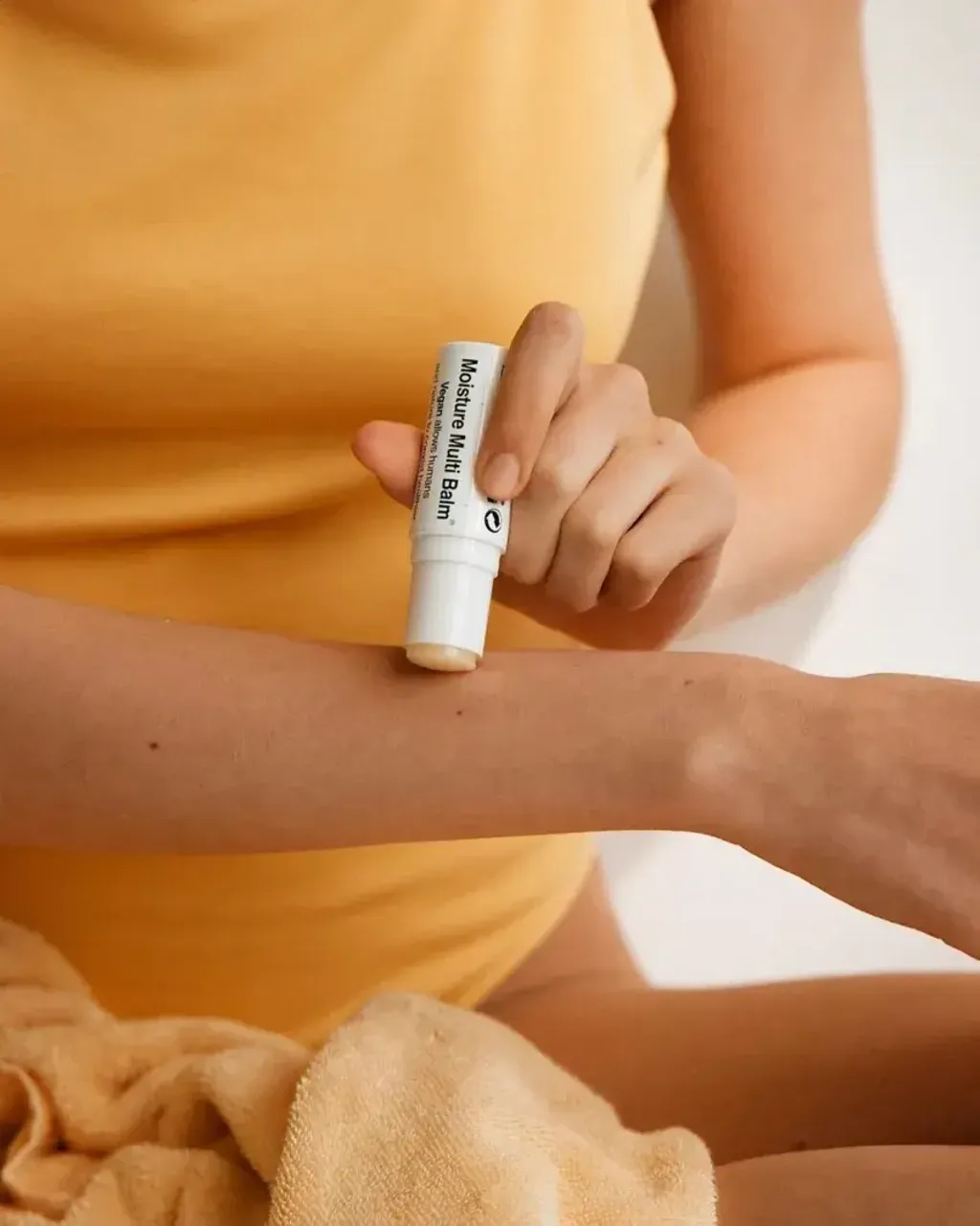 JuzBeauty-JuzBeautyMalaysia-JuzPretty-Authentic-Kbeauty-Malaysia-Skin-Care-Cosmetics-Jbeauty-Health-Care-korean-streetwear-Pleuvoir Moisture Multi balm 万用抚纹保湿棒13