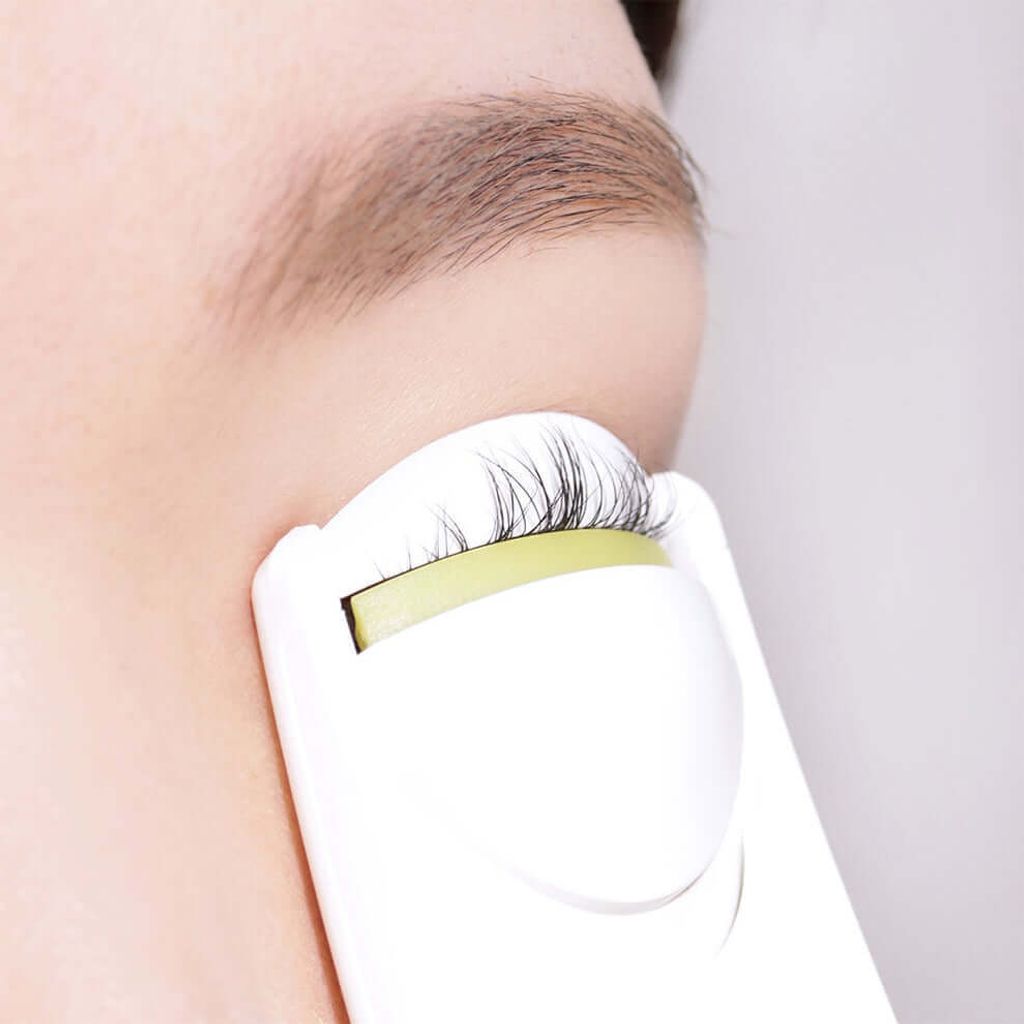 JuzBeauty-JuzBeautyMalaysia-JuzPretty-Authentic-Kbeauty-Malaysia-Skin-Care-Cosmetics-Jbeauty-Health-Care-korean-streetwear-Olive-Young-FILLIMILLI Heating Eyelash Curler USB Type USB版电热睫毛夹15
