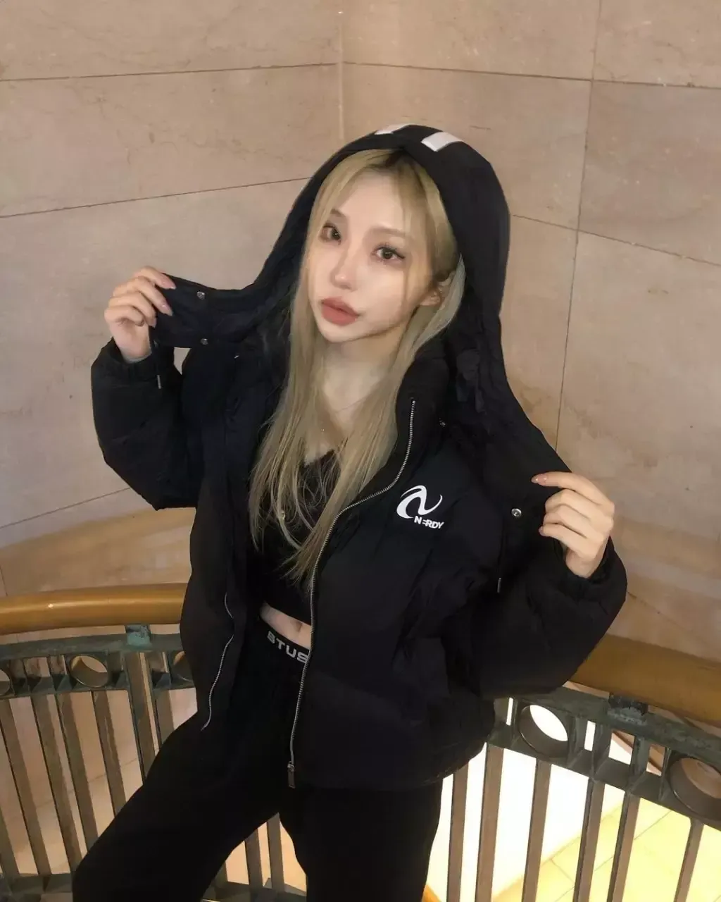 JuzBeauty-JuzBeautyMalaysia-JuzPretty-Authentic-Kbeauty-Malaysia-Skin-Care-Cosmetics-Jbeauty-Health-Care-korean-streetwear-NERDY Heavy Volume Down Jacket 羽绒服12
