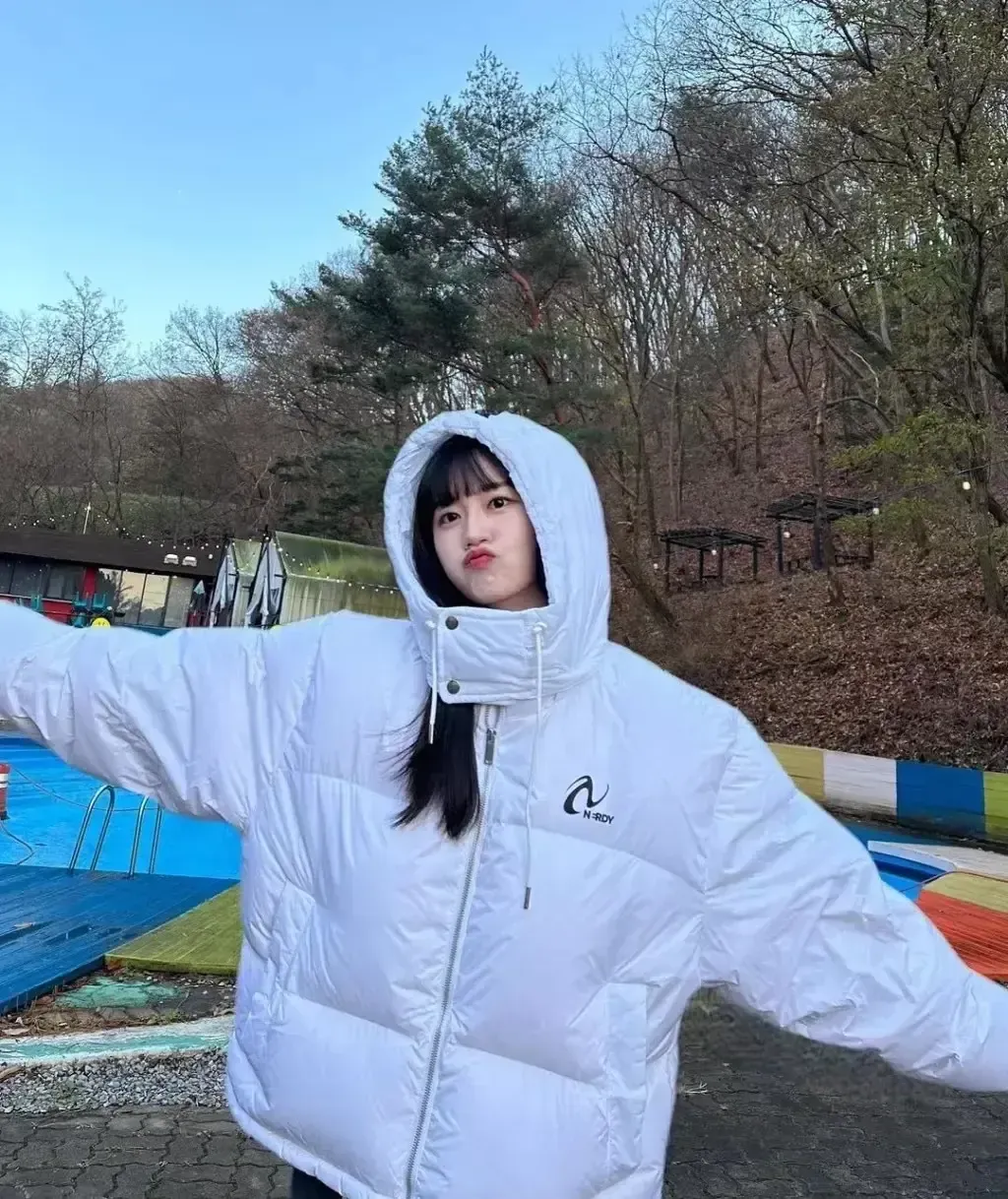 JuzBeauty-JuzBeautyMalaysia-JuzPretty-Authentic-Kbeauty-Malaysia-Skin-Care-Cosmetics-Jbeauty-Health-Care-korean-streetwear-NERDY Heavy Volume Down Jacket 羽绒服32