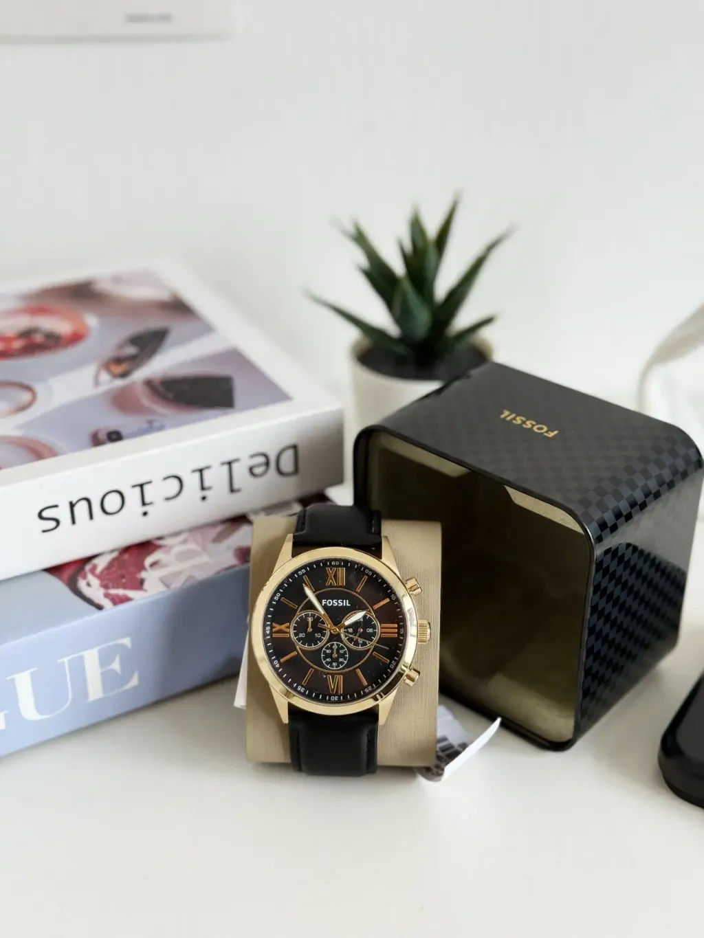 JuzBeauty_JuzBeautyMalaysia_JuzPretty_Authentic_Kbeauty_Malaysia_Skin_Care_Cosmetics_Jbeauty_Health_Care_korean_streetwear_US_Luxury_FOSSIL BQ2823 48mm Flynn Chronograph Black Leather Watch 男款手表1