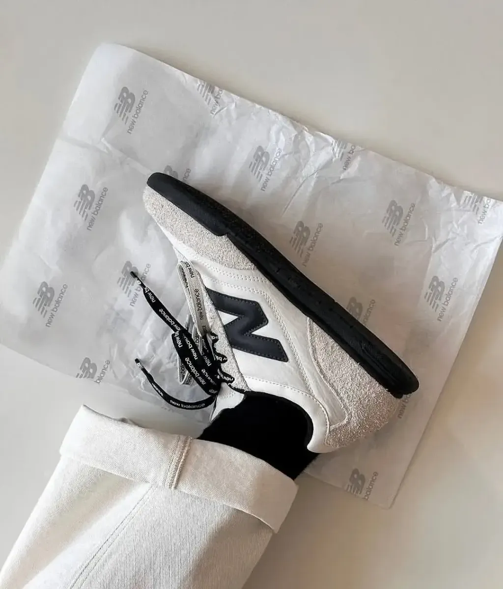 JuzBeauty-JuzBeautyMalaysia-JuzPretty-Authentic-Kbeauty-Malaysia-Skin-Care-Cosmetics-Jbeauty-Health-Care-korean-streetwear-New Balance RC42 x Niko And3