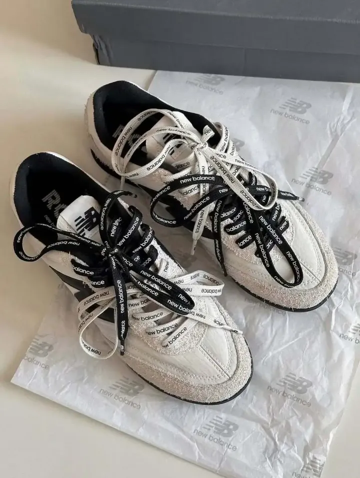 JuzBeauty-JuzBeautyMalaysia-JuzPretty-Authentic-Kbeauty-Malaysia-Skin-Care-Cosmetics-Jbeauty-Health-Care-korean-streetwear-New Balance RC42 x Niko And12