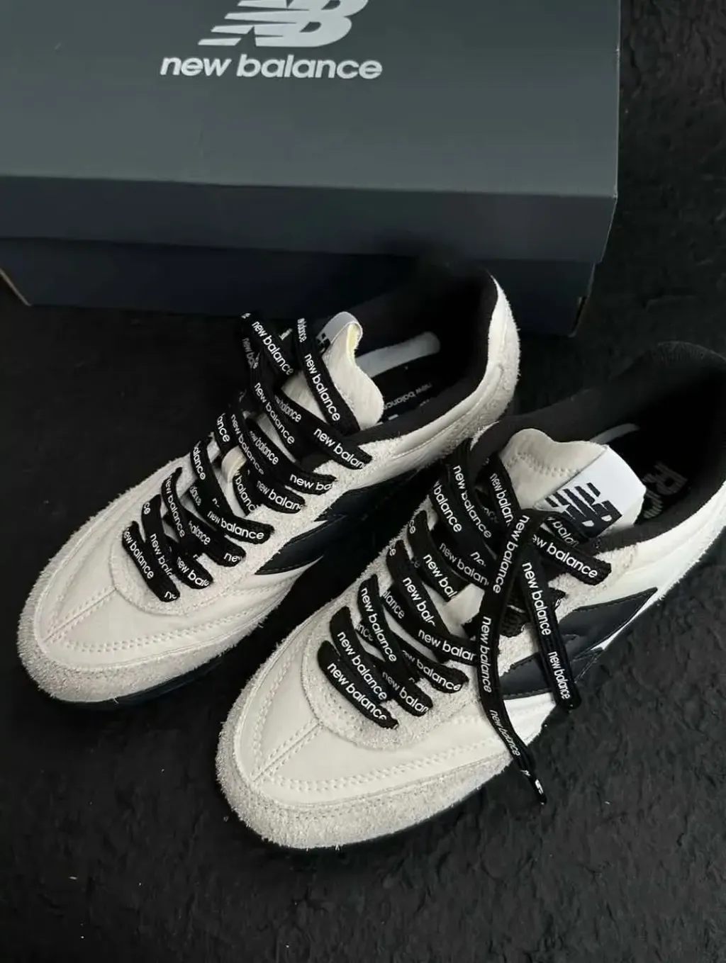 JuzBeauty-JuzBeautyMalaysia-JuzPretty-Authentic-Kbeauty-Malaysia-Skin-Care-Cosmetics-Jbeauty-Health-Care-korean-streetwear-New Balance RC42 x Niko And9