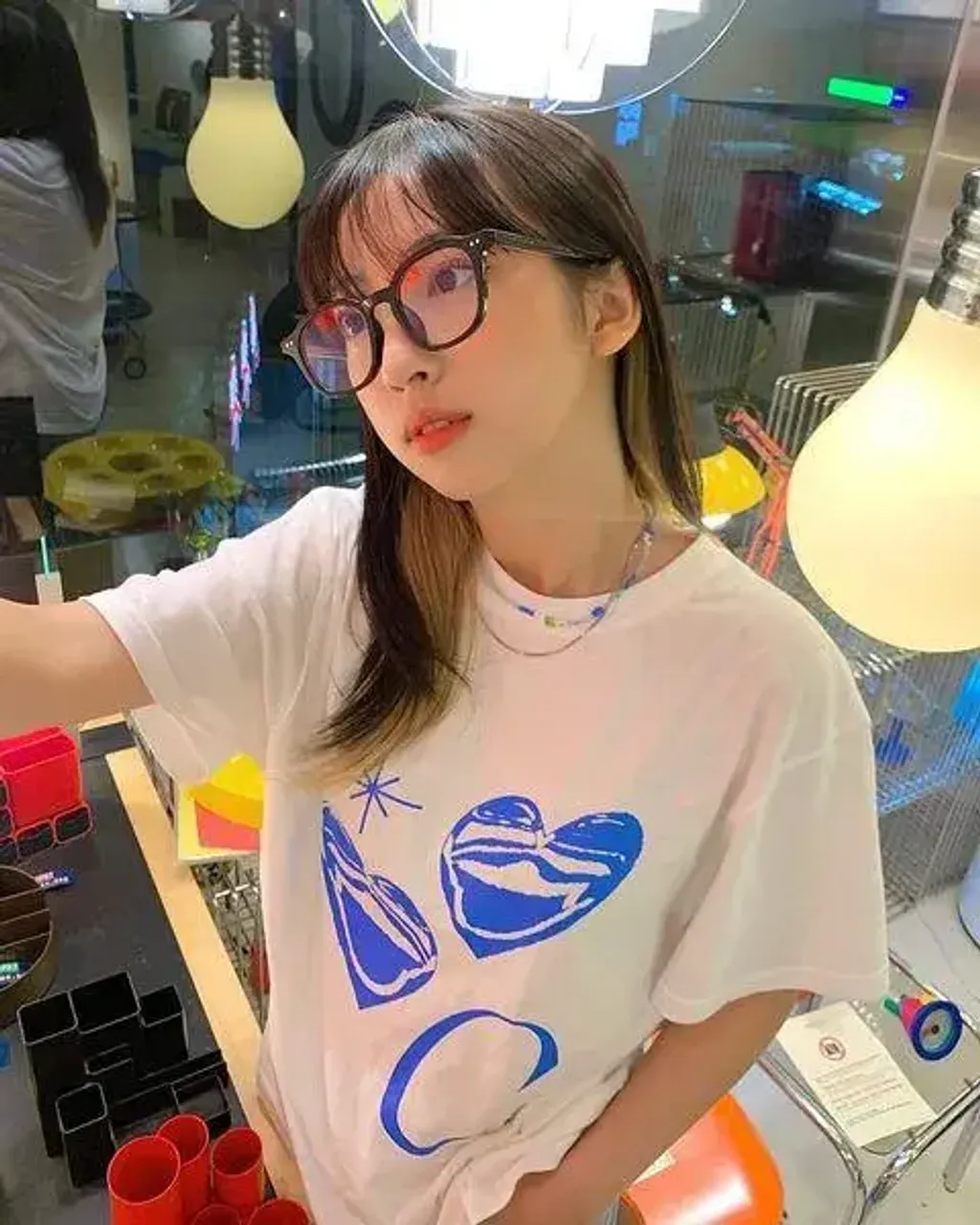 JuzBeauty-JuzBeautyMalaysia-JuzPretty-Authentic-Kbeauty-Malaysia-Skin-Care-Cosmetics-Jbeauty-Health-Care-korean-streetwear-BLUE ELEPHANT ANDY 眼镜2