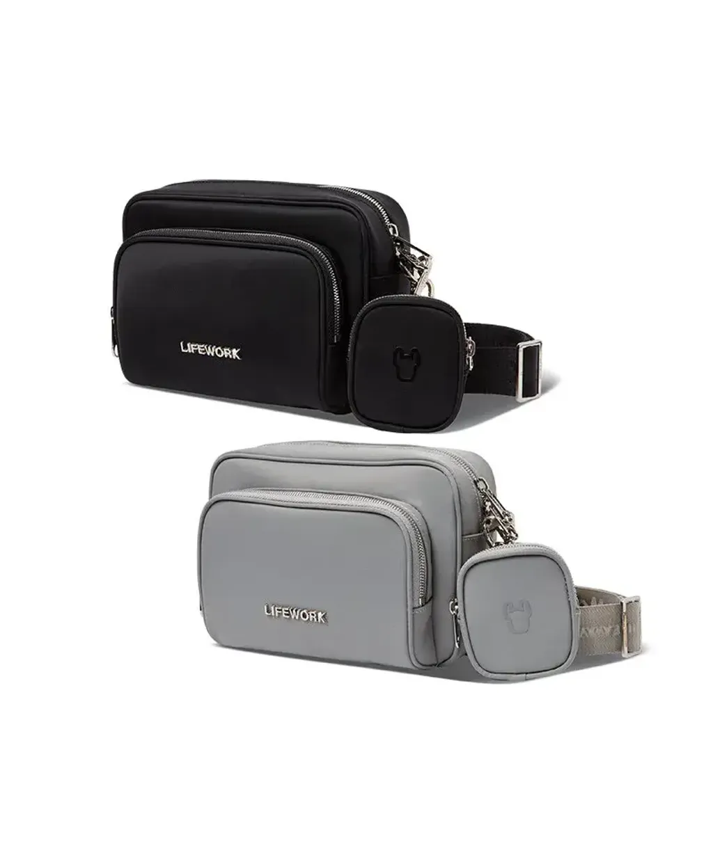 JuzBeauty-JuzBeautyMalaysia-JuzPretty-Authentic-Kbeauty-Malaysia-Skin-Care-Cosmetics-Jbeauty-Health-Care-korean-streetwear-LIFEWORK LW255BG408 Metal Logo Camera Bag 相机包3