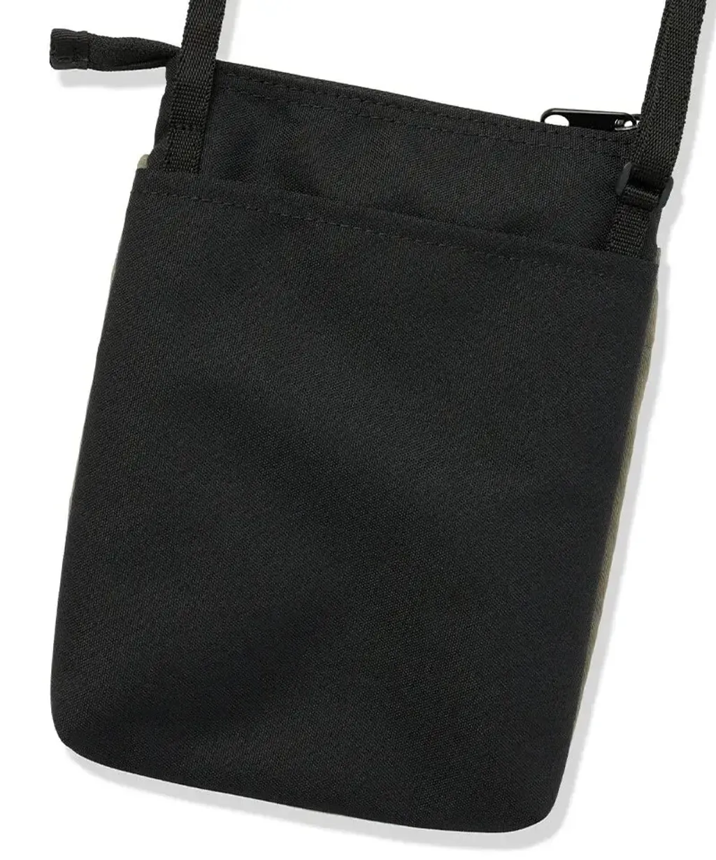 JuzBeauty-JuzBeautyMalaysia-JuzPretty-Authentic-Kbeauty-Malaysia-Skin-Care-Cosmetics-Jbeauty-Health-Care-korean-streetwear-LIFEWORK LW255BG404 Logo Shirring String Phone Bag 手机包3