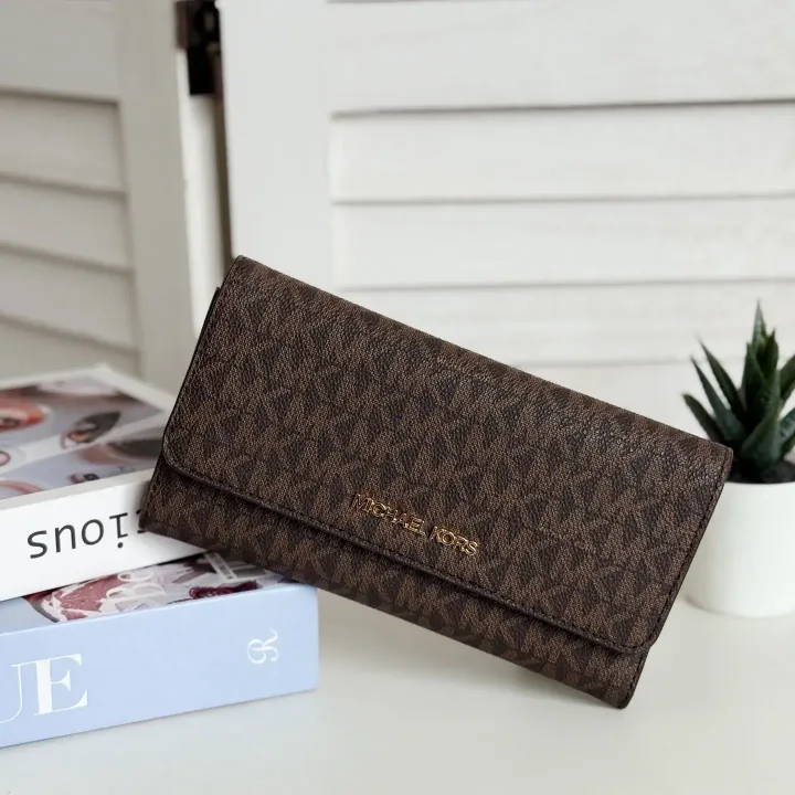 JuzBeauty_JuzBeautyMalaysia_JuzPretty_Authentic_Kbeauty_Malaysia_Skin_Care_Cosmetics_Jbeauty_Health_Care_korean_streetwear_US_Luxury_MICHAEL KORS 35F8STVF3B Jet Set Travel Large Trifold Wallet In Signature Brown 女款长钱包4