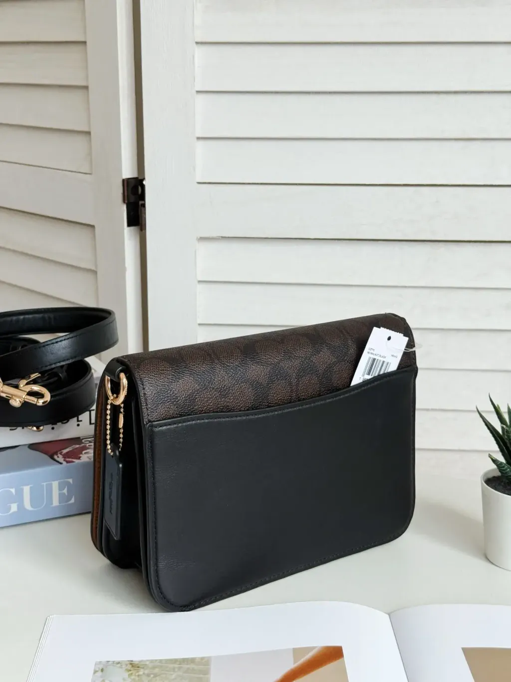 JuzBeauty_JuzBeautyMalaysia_JuzPretty_Authentic_Kbeauty_Malaysia_Skin_Care_Cosmetics_Jbeauty_Health_Care_korean_streetwear_US_Luxury_COACH CZ770 Quinn Bag In Signature Canvas In Walnut:Black 斜挎包10
