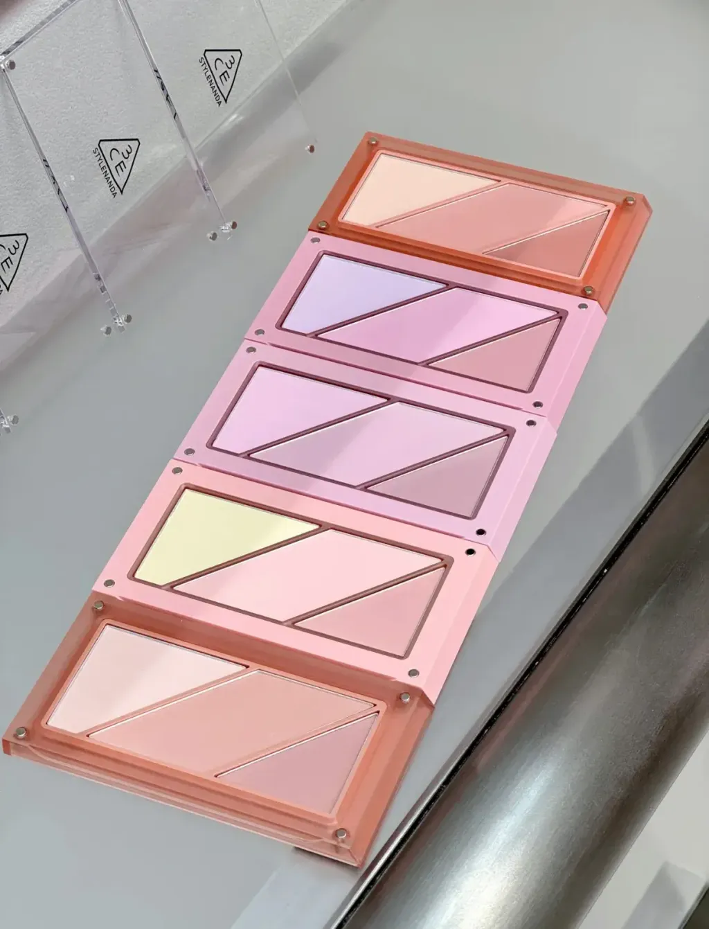 JuzBeauty-JuzBeautyMalaysia-JuzPretty-Authentic-Kbeauty-Malaysia-Skin-Care-Cosmetics-Jbeauty-Health-Care-korean-streetwear-3CE Layer-it-all Blush Palette 叠叠乐腮红盘9