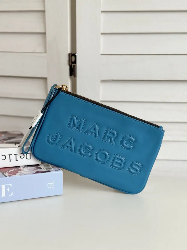 JuzBeauty_JuzBeautyMalaysia_JuzPretty_Authentic_Kbeauty_Malaysia_Skin_Care_Cosmetics_Jbeauty_Health_Care_korean_streetwear_US_Luxury_MARC JACOBS M0015754-489 Large Wristlet In Mali Blue 手拿包2