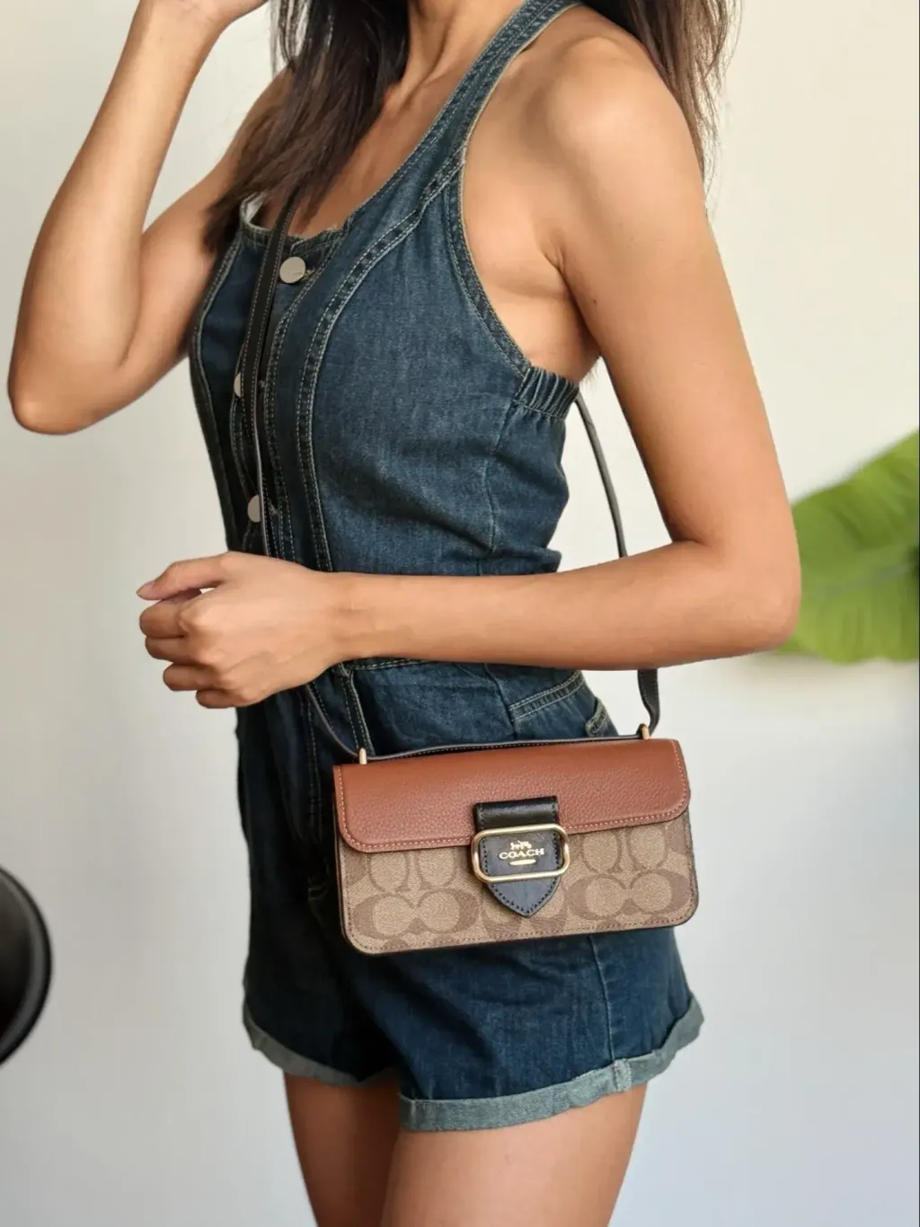 JuzBeauty_JuzBeautyMalaysia_JuzPretty_Authentic_Kbeauty_Malaysia_Skin_Care_Cosmetics_Jbeauty_Health_Care_korean_streetwear_US_Luxury_COACH CO979 Morgan Crossbody In Colorblock Signature Canvas In Khaki Multi 斜挎包3