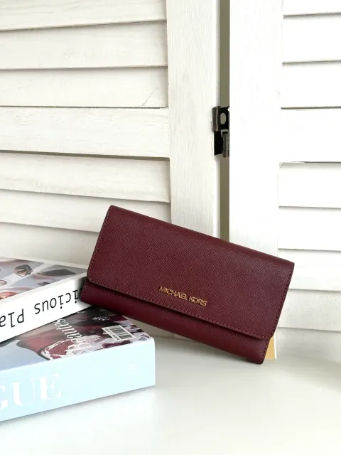 JuzBeauty_JuzBeautyMalaysia_JuzPretty_Authentic_Kbeauty_Malaysia_Skin_Care_Cosmetics_Jbeauty_Health_Care_korean_streetwear_US_Luxury_MICHAEL KORS 35S8GTVF7L Jet Set Travel Large Trifold Wallet In Merlot 女士长钱包4
