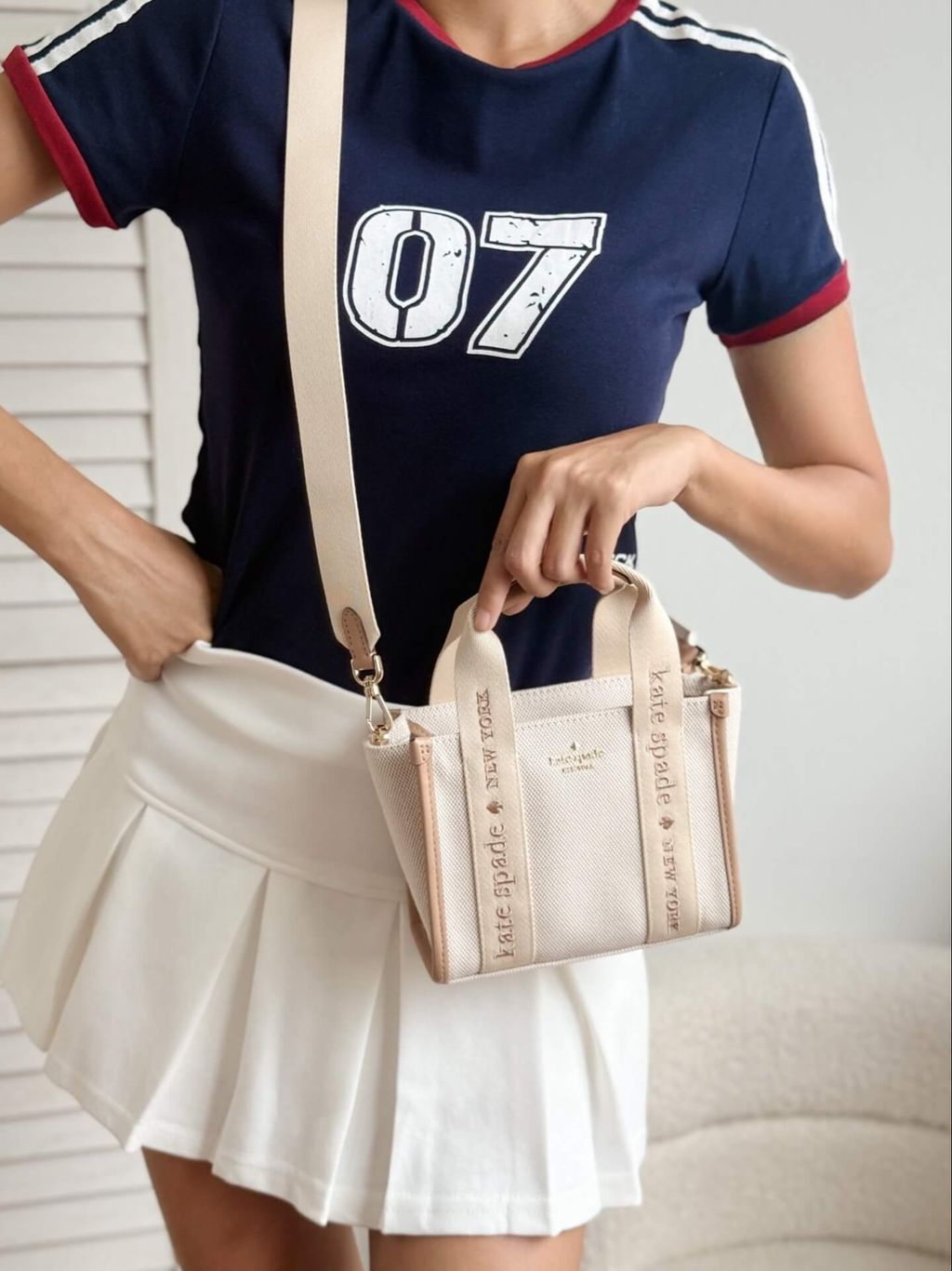 JuzBeauty_JuzBeautyMalaysia_JuzPretty_Authentic_Kbeauty_Malaysia_Skin_Care_Cosmetics_Jbeauty_Health_Care_korean_streetwear_US_Luxury_KATE SPADE KL062 Kip Canvas Mini Tote In Light Fawn 托特包1