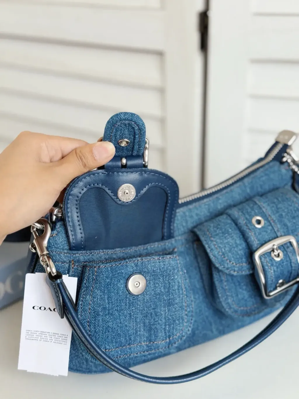 JuzBeauty_JuzBeautyMalaysia_JuzPretty_Authentic_Kbeauty_Malaysia_Skin_Care_Cosmetics_Jbeauty_Health_Care_korean_streetwear_US_Luxury_COACH CAK44 Ashton Bag In Denim 法棍包9