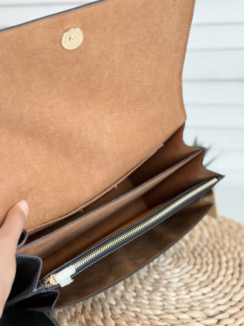 JuzBeauty_JuzBeautyMalaysia_JuzPretty_Authentic_Kbeauty_Malaysia_Skin_Care_Cosmetics_Jbeauty_Health_Care_korean_streetwear_US_Luxury_COACH CY687 Klare Top Handle Bag In Signature Canvas In Walnut Black 风琴包7
