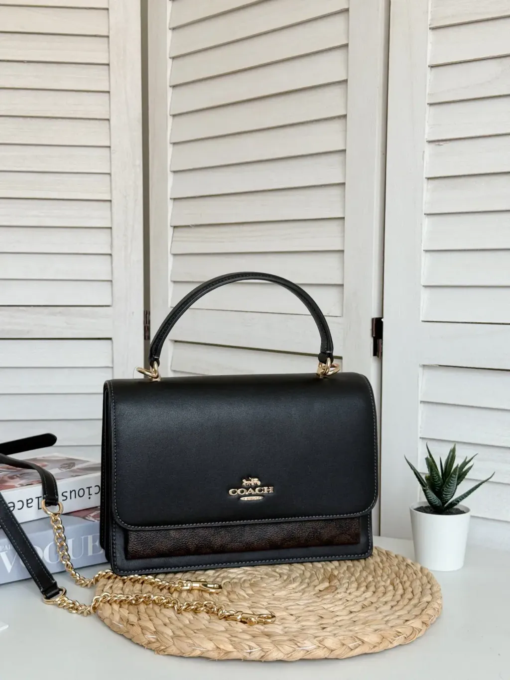 JuzBeauty_JuzBeautyMalaysia_JuzPretty_Authentic_Kbeauty_Malaysia_Skin_Care_Cosmetics_Jbeauty_Health_Care_korean_streetwear_US_Luxury_COACH CY687 Klare Top Handle Bag In Signature Canvas In Walnut Black 风琴包6