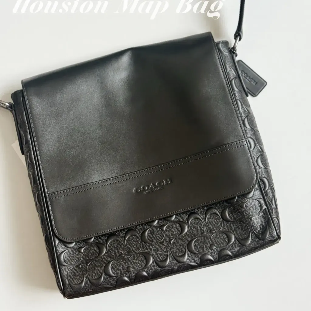 JuzBeauty_JuzBeautyMalaysia_JuzPretty_Authentic_Kbeauty_Malaysia_Skin_Care_Cosmetics_Jbeauty_Health_Care_korean_streetwear_US_Luxury_COACH 4006 Houston Map Bag In Signature Leather Qb:Black 男款斜挎包9