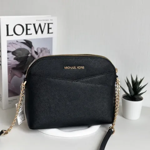 JuzBeauty_JuzBeautyMalaysia_JuzPretty_Authentic_Kbeauty_Malaysia_Skin_Care_Cosmetics_Jbeauty_Health_Care_korean_streetwear_US_Luxury_MICHAEL KORS 35F1GTVC6T Jet Set Travel Medium Dome Crossbody Bag 贝壳包10