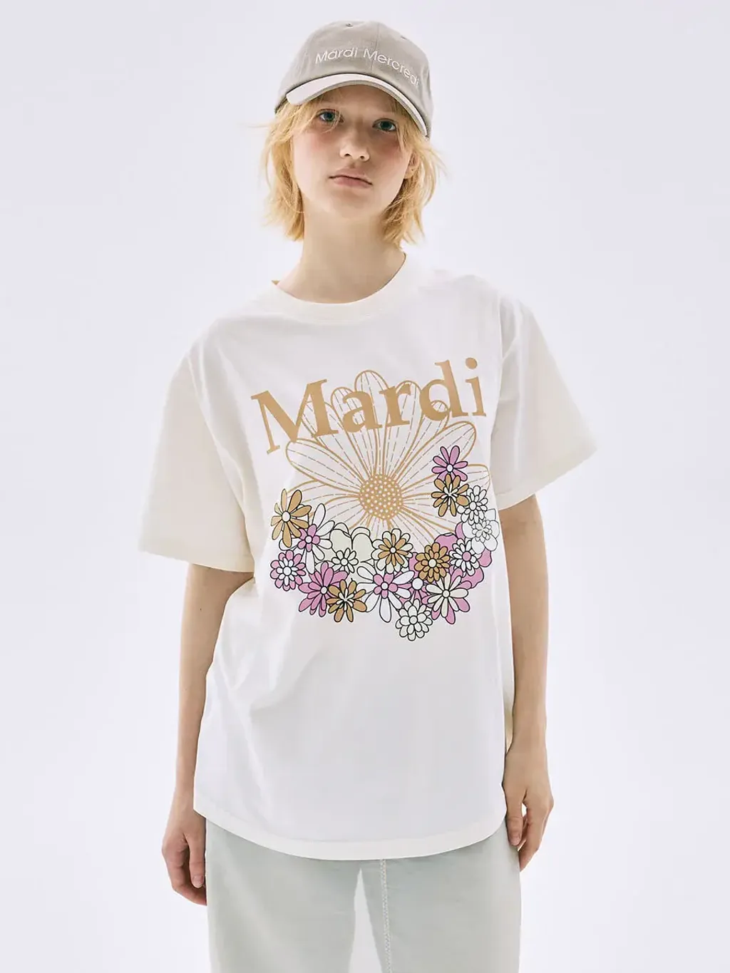 JuzBeauty-JuzBeautyMalaysia-JuzPretty-Authentic-Kbeauty-Malaysia-Skin-Care-Cosmetics-Jbeauty-Health-Care-korean-streetwear-MARDI MERCREDI Tshirt Flowermardi Jardin Tee 上衣1