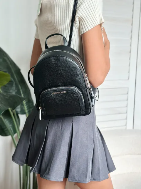 JuzBeauty_JuzBeautyMalaysia_JuzPretty_Authentic_Kbeauty_Malaysia_Skin_Care_Cosmetics_Jbeauty_Health_Care_korean_streetwear_US_Luxury_MICHAEL KORS 35T2S8TB1L Jaycee Mini Pebbled Leather Backpack In Black 迷你背包4