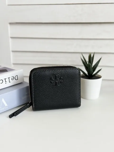 JuzBeauty_JuzBeautyMalaysia_JuzPretty_Authentic_Kbeauty_Malaysia_Skin_Care_Cosmetics_Jbeauty_Health_Care_korean_streetwear_US_Luxury_TORY BURCH 146463 Thea Bifold Wallet In Black 钱包3
