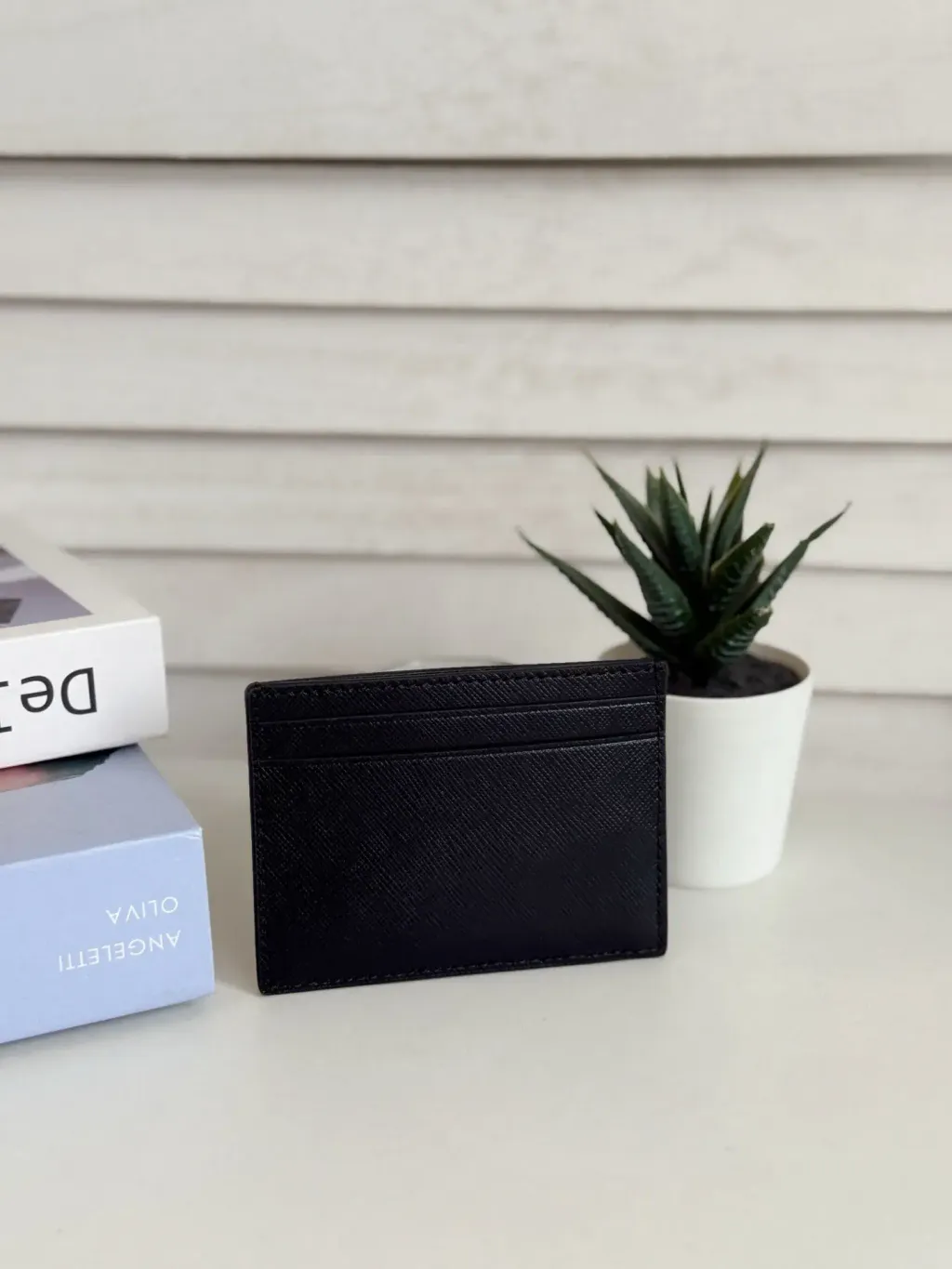JuzBeauty_JuzBeautyMalaysia_JuzPretty_Authentic_Kbeauty_Malaysia_Skin_Care_Cosmetics_Jbeauty_Health_Care_korean_streetwear_US_Luxury_KATE SPADE KI368 Madison Small Slim Card Holder In Black 女款卡包1