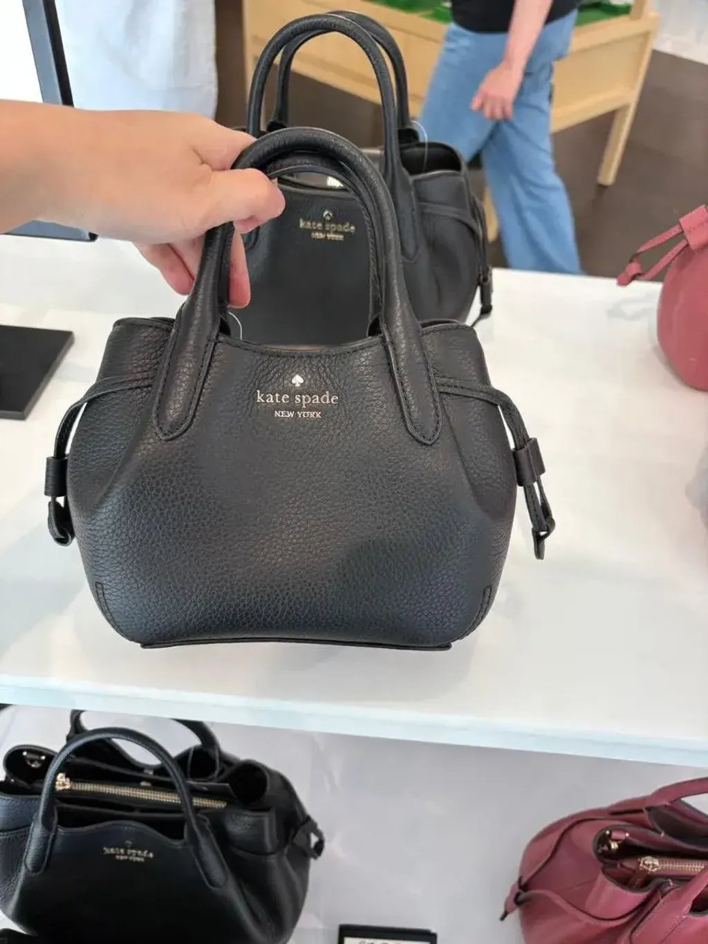 JuzBeauty_JuzBeautyMalaysia_JuzPretty_Authentic_Kbeauty_Malaysia_Skin_Care_Cosmetics_Jbeauty_Health_Care_korean_streetwear_US_Luxury_KATE SPADE KL859 Dumpling Mini Satchel Bag in Black 饺子包1