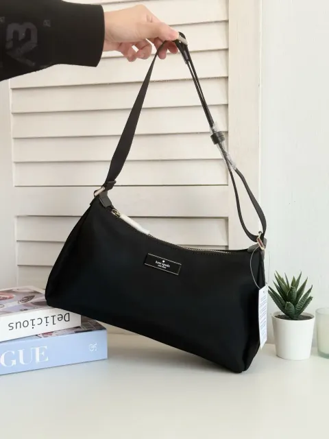 JuzBeauty_JuzBeautyMalaysia_JuzPretty_Authentic_Kbeauty_Malaysia_Skin_Care_Cosmetics_Jbeauty_Health_Care_korean_streetwear_US_Luxury_KATE SPADE KL967 Carter Nylon Small Shoulder Bag In Black 单肩包13