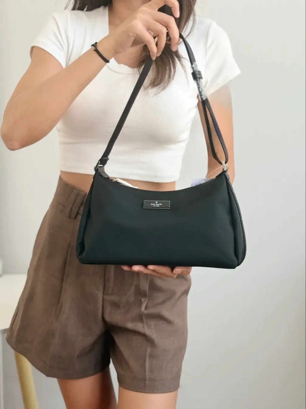 JuzBeauty_JuzBeautyMalaysia_JuzPretty_Authentic_Kbeauty_Malaysia_Skin_Care_Cosmetics_Jbeauty_Health_Care_korean_streetwear_US_Luxury_KATE SPADE KL967 Carter Nylon Small Shoulder Bag In Black 单肩包4