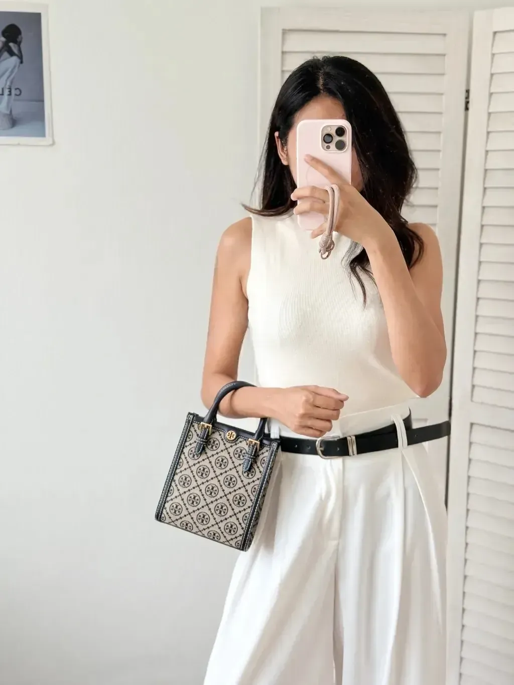 JuzBeauty_JuzBeautyMalaysia_JuzPretty_Authentic_Kbeauty_Malaysia_Skin_Care_Cosmetics_Jbeauty_Health_Care_korean_streetwear_US_Luxury_TORY BURCH 87146 T Monogram Jacquard Mini Tote Bag In Navy 托特包3