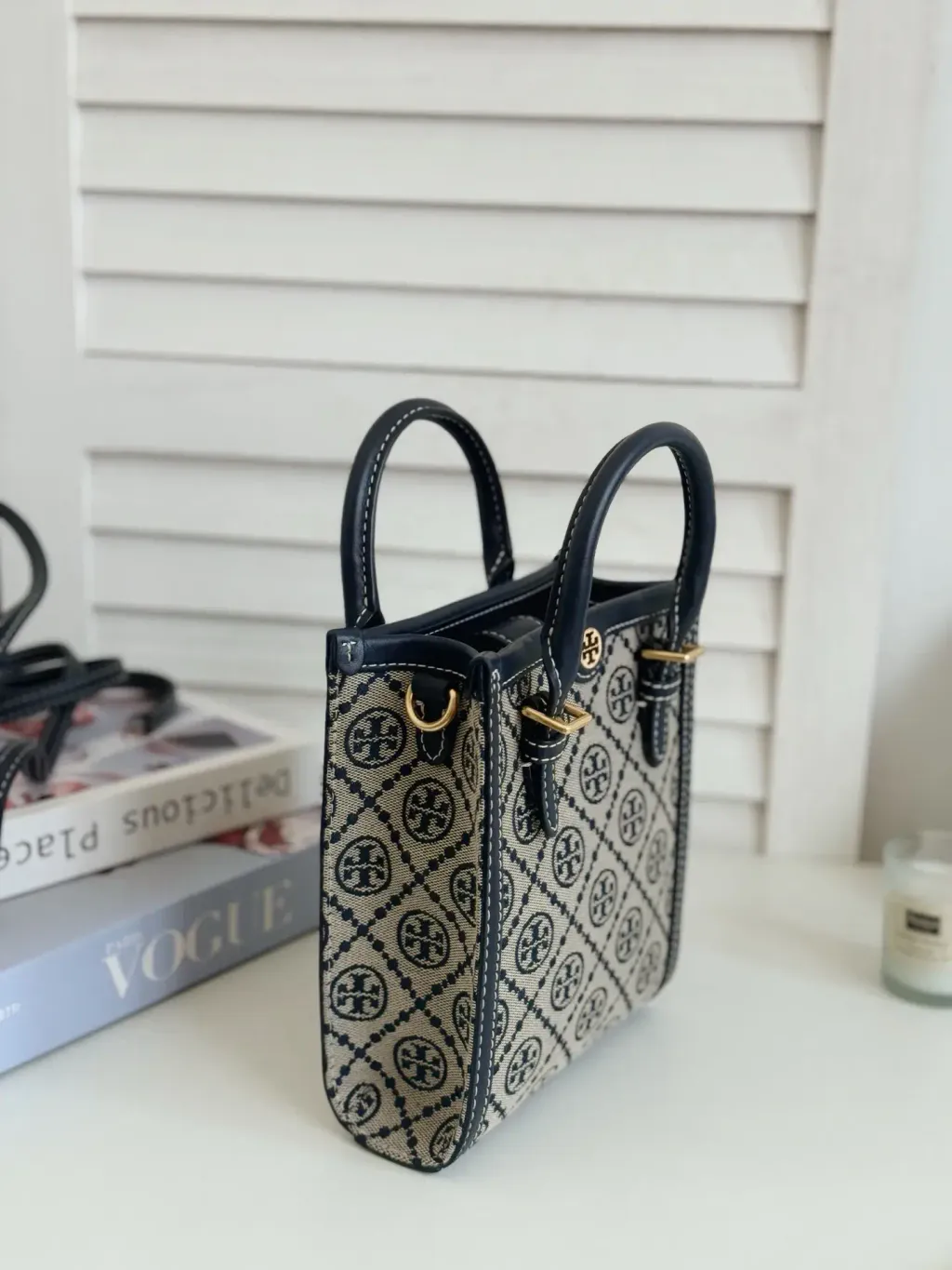 JuzBeauty_JuzBeautyMalaysia_JuzPretty_Authentic_Kbeauty_Malaysia_Skin_Care_Cosmetics_Jbeauty_Health_Care_korean_streetwear_US_Luxury_TORY BURCH 87146 T Monogram Jacquard Mini Tote Bag In Navy 托特包13