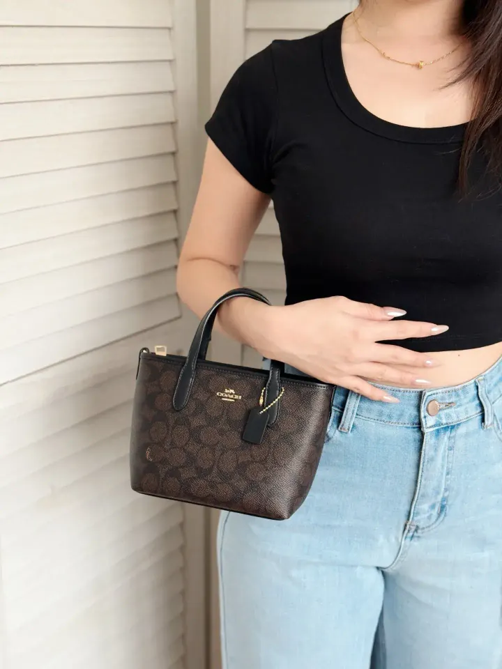 JuzBeauty_JuzBeautyMalaysia_JuzPretty_Authentic_Kbeauty_Malaysia_Skin_Care_Cosmetics_Jbeauty_Health_Care_korean_streetwear_US_Luxury_COACH CW032 City Mini Tote Bag In Signature Canvas Walnut:Black 托特包6