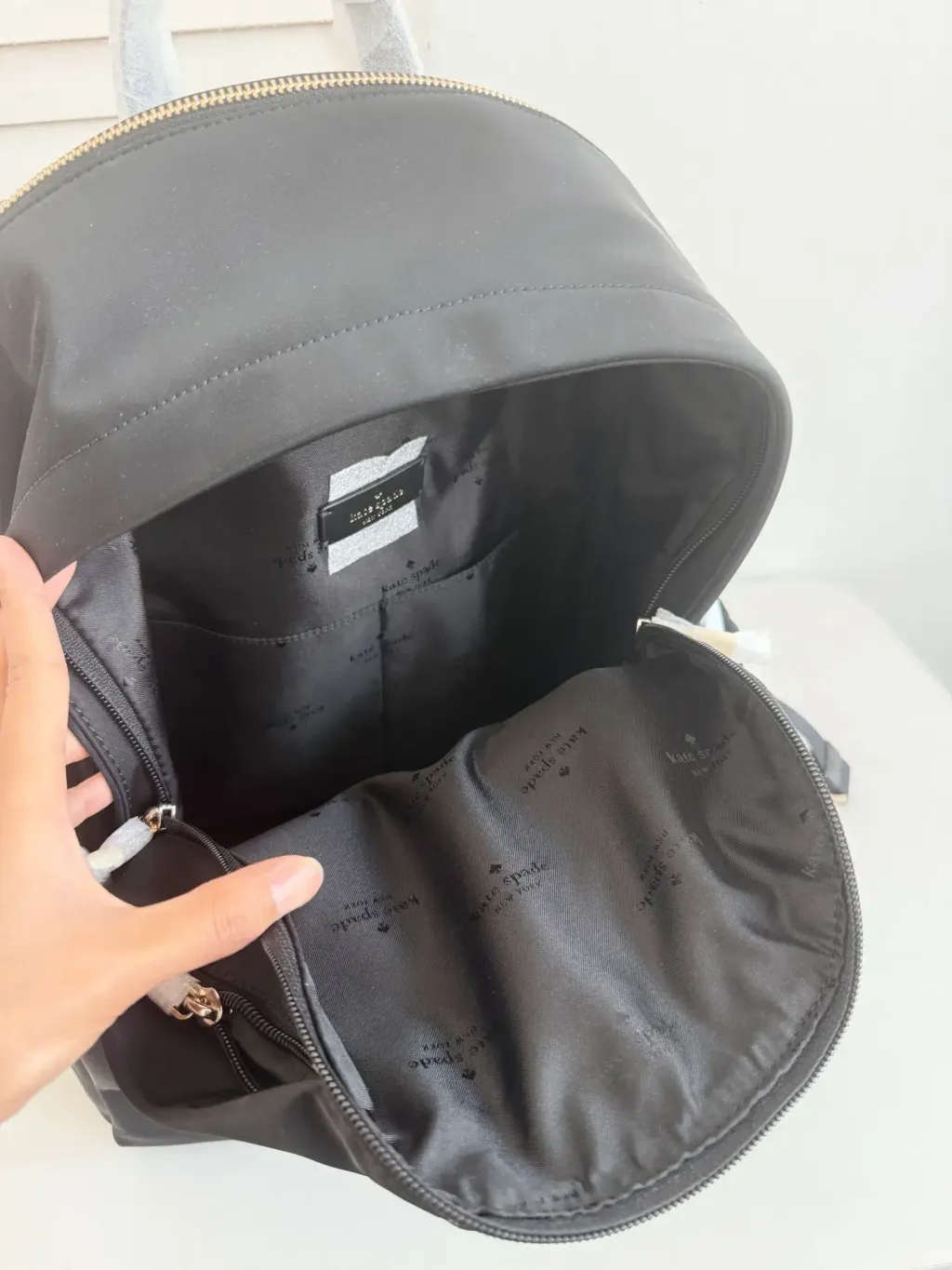 JuzBeauty_JuzBeautyMalaysia_JuzPretty_Authentic_Kbeauty_Malaysia_Skin_Care_Cosmetics_Jbeauty_Health_Care_korean_streetwear_US_Luxury_KATE SPADE KL962 Carter Nylon Large Backpack In Black 背包5