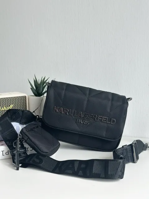 JuzBeauty_JuzBeautyMalaysia_JuzPretty_Authentic_Kbeauty_Malaysia_Skin_Care_Cosmetics_Jbeauty_Health_Care_korean_streetwear_US_Luxury_KARL LAGERFELD LH3EE4CC Voyage Logo Crossbody In Black 斜挎包10