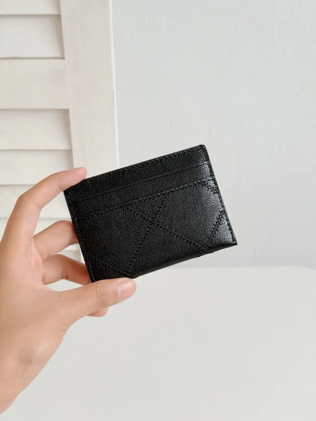 JuzBeauty_JuzBeautyMalaysia_JuzPretty_Authentic_Kbeauty_Malaysia_Skin_Care_Cosmetics_Jbeauty_Health_Care_korean_streetwear_US_Luxury_TORY BURCH 165928 Willa Soft Slim Card Case In Black 卡包3
