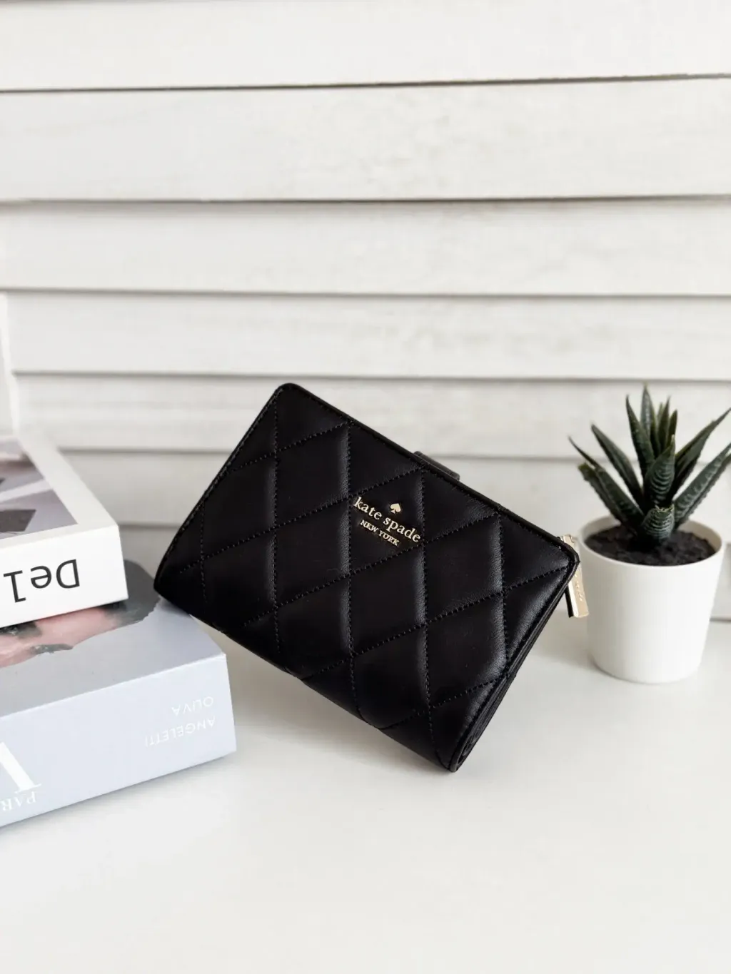 JuzBeauty_JuzBeautyMalaysia_JuzPretty_Authentic_Kbeauty_Malaysia_Skin_Care_Cosmetics_Jbeauty_Health_Care_korean_streetwear_US_Luxury_KATE SPADE K6147 Gemma Small Slim Card Holder Bing Cherry In Cream Multi 女款卡包1