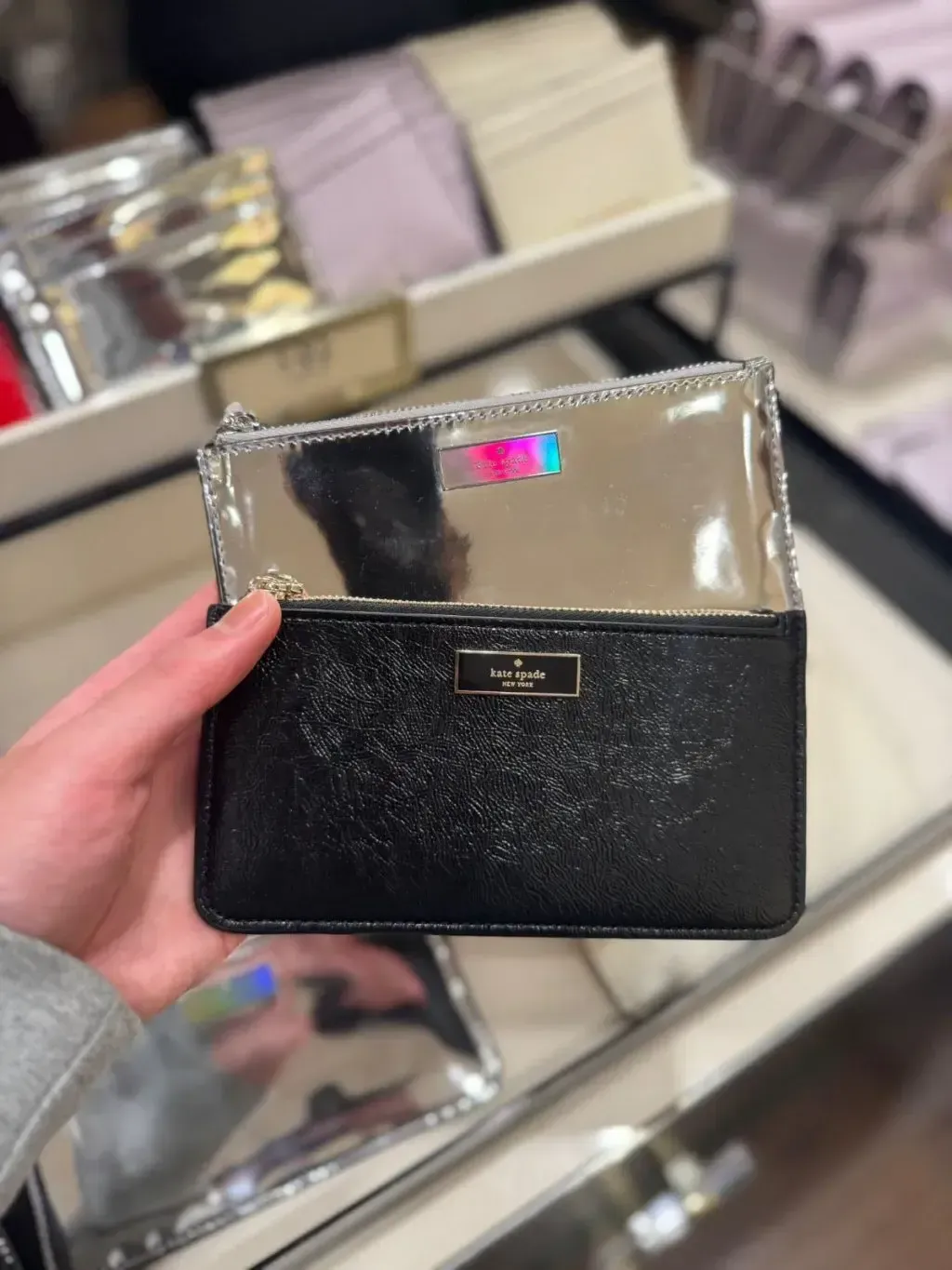 JuzBeauty_JuzBeautyMalaysia_JuzPretty_Authentic_Kbeauty_Malaysia_Skin_Care_Cosmetics_Jbeauty_Health_Care_korean_streetwear_US_Luxury_KATE SPADE KM550 Bridget Crinkle Patent Large Slim Card Holder In Black 卡包7