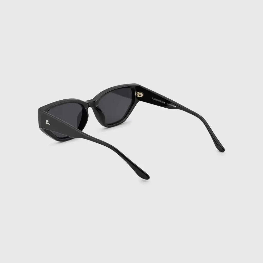 JuzBeauty-JuzBeautyMalaysia-JuzPretty-Authentic-Kbeauty-Malaysia-Skin-Care-Cosmetics-Jbeauty-Health-Care-korean-streetwear-BLUE ELEPHANT FLASH 墨镜9