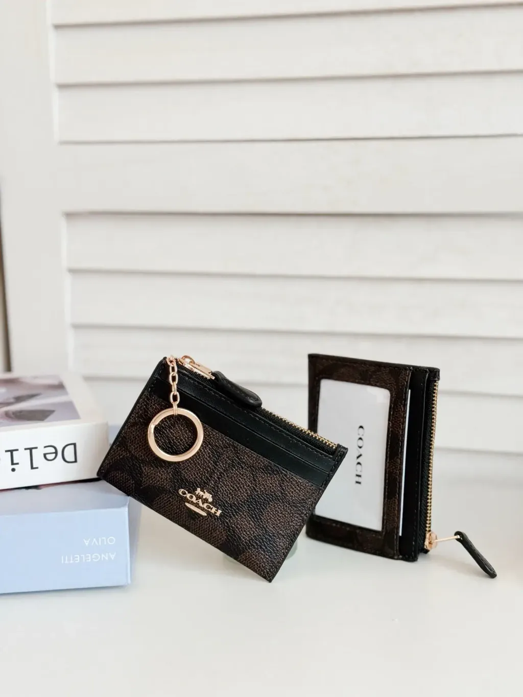 JuzBeauty_JuzBeautyMalaysia_JuzPretty_Authentic_Kbeauty_Malaysia_Skin_Care_Cosmetics_Jbeauty_Health_Care_korean_streetwear_US_Luxury_COACH CW870 Mini Skinny Id Case In Signature Canvas In Walnut:Black 卡包4