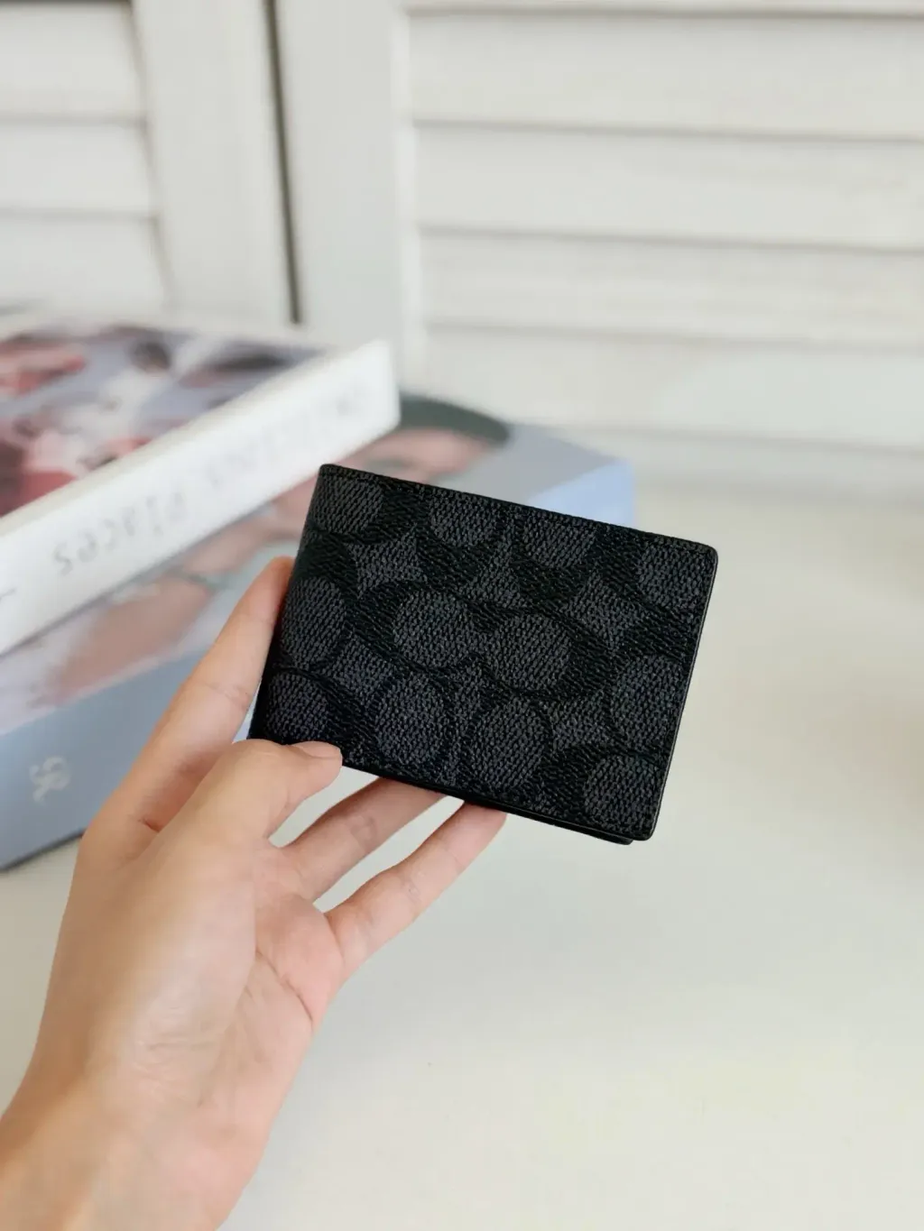 JuzBeauty_JuzBeautyMalaysia_JuzPretty_Authentic_Kbeauty_Malaysia_Skin_Care_Cosmetics_Jbeauty_Health_Care_korean_streetwear_US_Luxury_COACH CW385 3-In-1 Wallet In Signature Canvas With Varsity Stripe In Denim : Chalk 男款钱包3