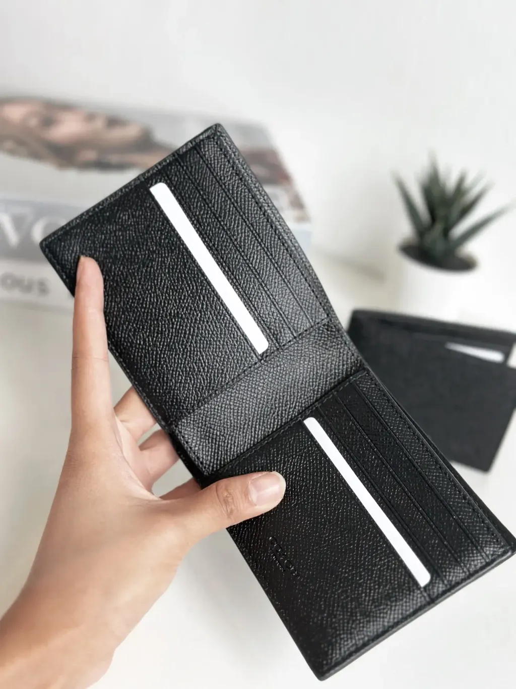 JuzBeauty_JuzBeautyMalaysia_JuzPretty_Authentic_Kbeauty_Malaysia_Skin_Care_Cosmetics_Jbeauty_Health_Care_korean_streetwear_US_COACH 3 In 1 Crossgrain C6331 Compact Wallet In Black 钱包卡包3