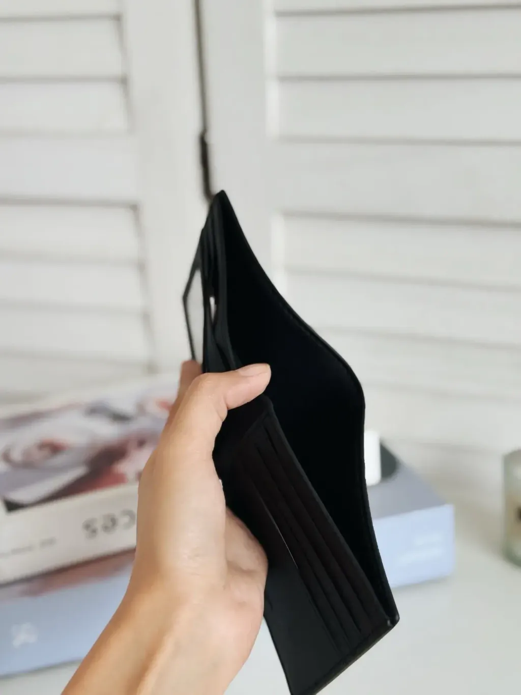 JuzBeauty_JuzBeautyMalaysia_JuzPretty_Authentic_Kbeauty_Malaysia_Skin_Care_Cosmetics_Jbeauty_Health_Care_korean_streetwear_US_Luxury_COACH CY394 ID Billfold Wallet In Signature Canvas In Tan:Black 男款钱包2