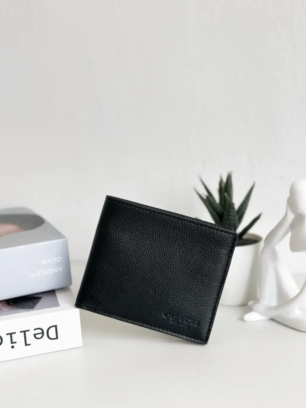 JuzBeauty_JuzBeautyMalaysia_JuzPretty_Authentic_Kbeauty_Malaysia_Skin_Care_Cosmetics_Jbeauty_Health_Care_korean_streetwear_US_Luxury_COACH F67630 ID Billfold Wallet In Black 男士钱包4