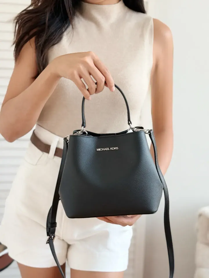JuzBeauty_JuzBeautyMalaysia_JuzPretty_Authentic_Kbeauty_Malaysia_Skin_Care_Cosmetics_Jbeauty_Health_Care_korean_streetwear_US_Luxury_MICHAEL KORS 35S4S3FM5T Pratt Small Convertible Shoulder Bag In Black 水桶包3