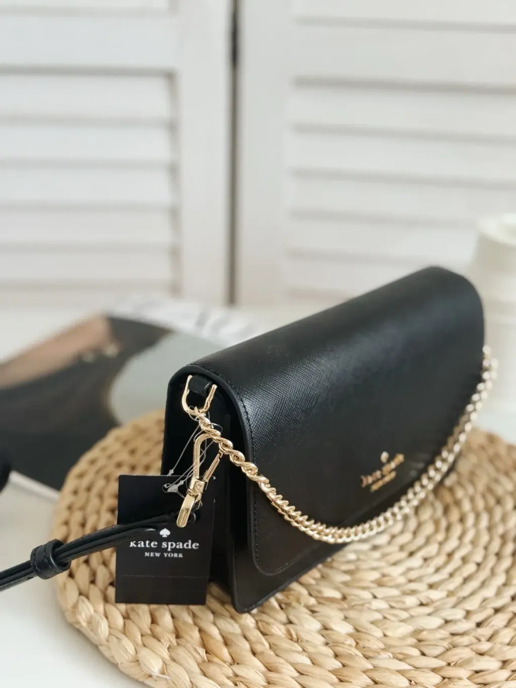 JuzBeauty_JuzBeautyMalaysia_JuzPretty_Authentic_Kbeauty_Malaysia_Skin_Care_Cosmetics_Jbeauty_Health_Care_korean_streetwear_US_Luxury_KATE SPADE KC586 Madison Small Flap Crossbody in Black 斜挎包7