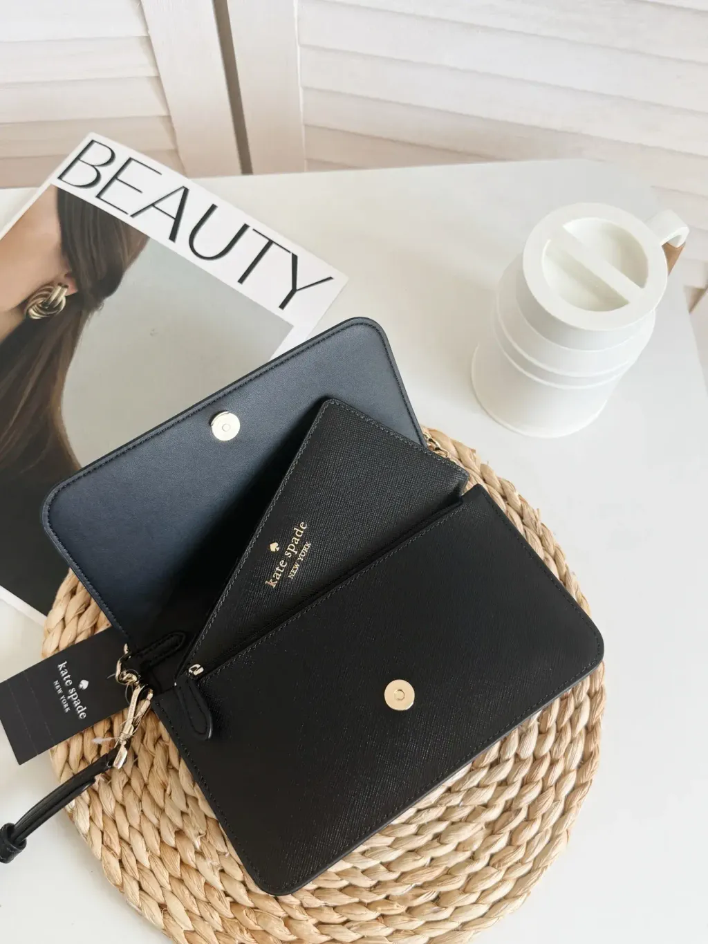 JuzBeauty_JuzBeautyMalaysia_JuzPretty_Authentic_Kbeauty_Malaysia_Skin_Care_Cosmetics_Jbeauty_Health_Care_korean_streetwear_US_Luxury_KATE SPADE KC586 Madison Small Flap Crossbody in Black 斜挎包5