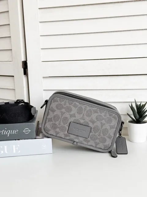 JuzBeauty_JuzBeautyMalaysia_JuzPretty_Authentic_Kbeauty_Malaysia_Skin_Care_Cosmetics_Jbeauty_Health_Care_korean_streetwear_US_Luxury_COACH CW365 Wyatt Crossbody in Signature Canvas in Grey:Charcoal 男款斜挎包7
