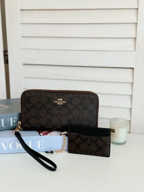 JuzBeauty_JuzBeautyMalaysia_JuzPretty_Authentic_Kbeauty_Malaysia_Skin_Care_Cosmetics_Jbeauty_Health_Care_korean_streetwear_US_Luxury_COACH CBZ99 Long Zip Around Wallet with Detachable Card Case in Walnut:Black 长钱包4