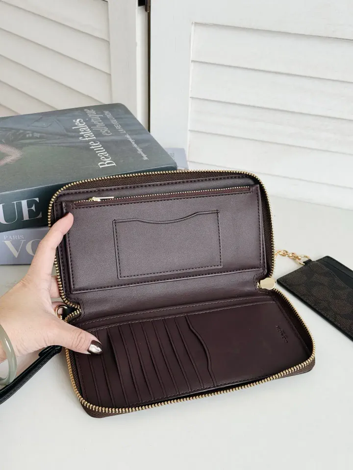 JuzBeauty_JuzBeautyMalaysia_JuzPretty_Authentic_Kbeauty_Malaysia_Skin_Care_Cosmetics_Jbeauty_Health_Care_korean_streetwear_US_Luxury_COACH CBZ99 Long Zip Around Wallet with Detachable Card Case in Walnut:Black 长钱包3